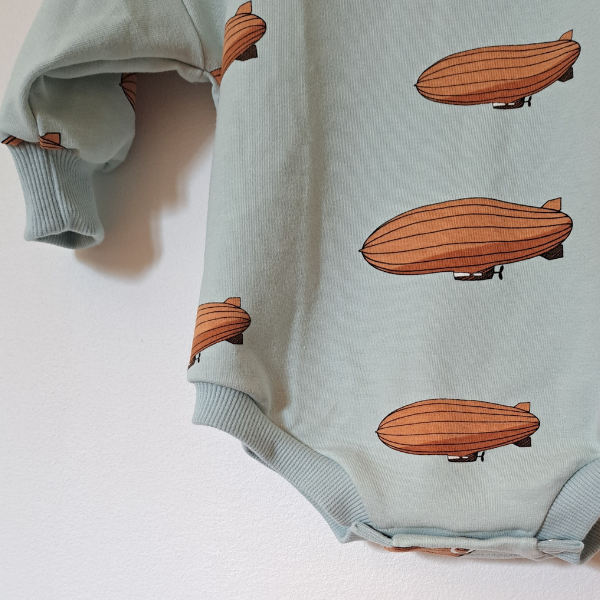 Pull Cache-Couche - Zeppelins Bleus - 6-12 mois