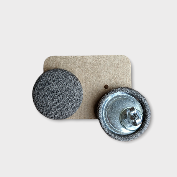 Boucles d'oreilles boutons - Taupe