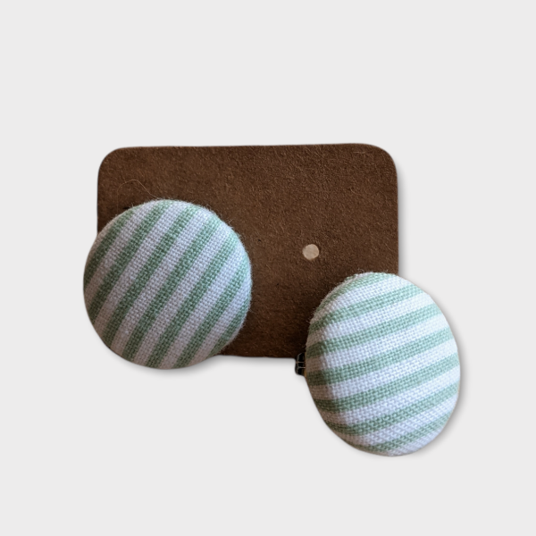Boucles d'oreilles boutons - Vert Pomme & Blanche