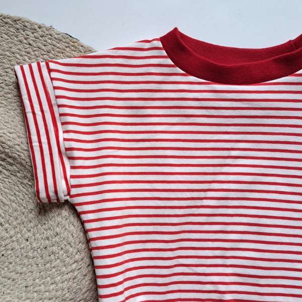 Body pour bébé ligné rouge